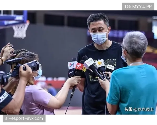 杜锋直言：内线被爆了，回去要好好总结，杜锋暴怒